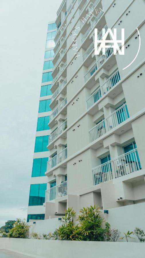 Halcy'S Haven, Studio Condo At The Heart Of Davao Exterior foto