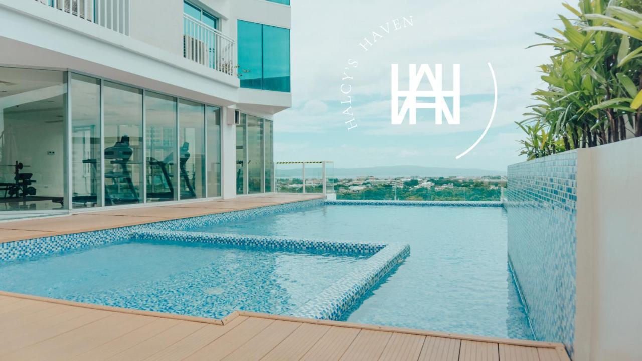 Halcy'S Haven, Studio Condo At The Heart Of Davao Exterior foto